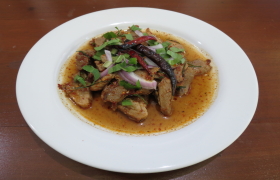 น้ำตกหมู